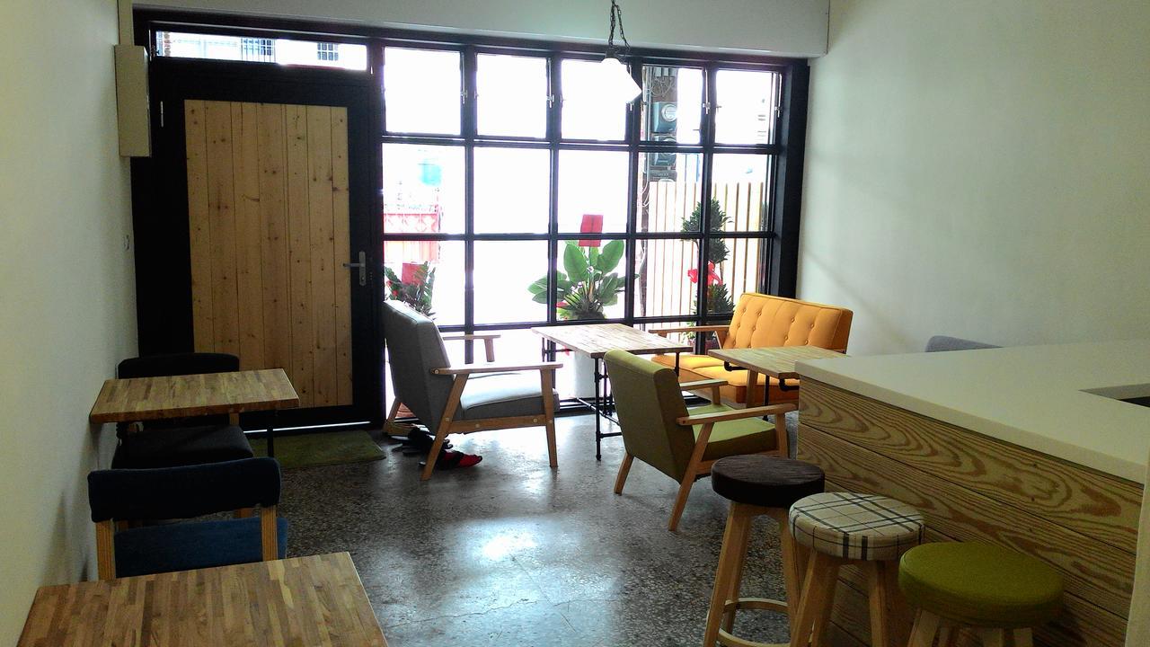 4 57 Hostel T'ai-tung Kültér fotó