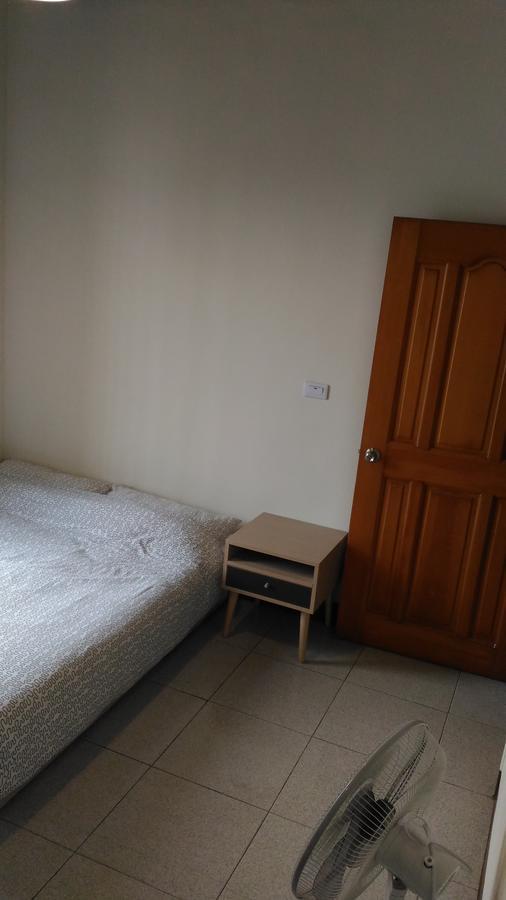 4 57 Hostel T'ai-tung Kültér fotó